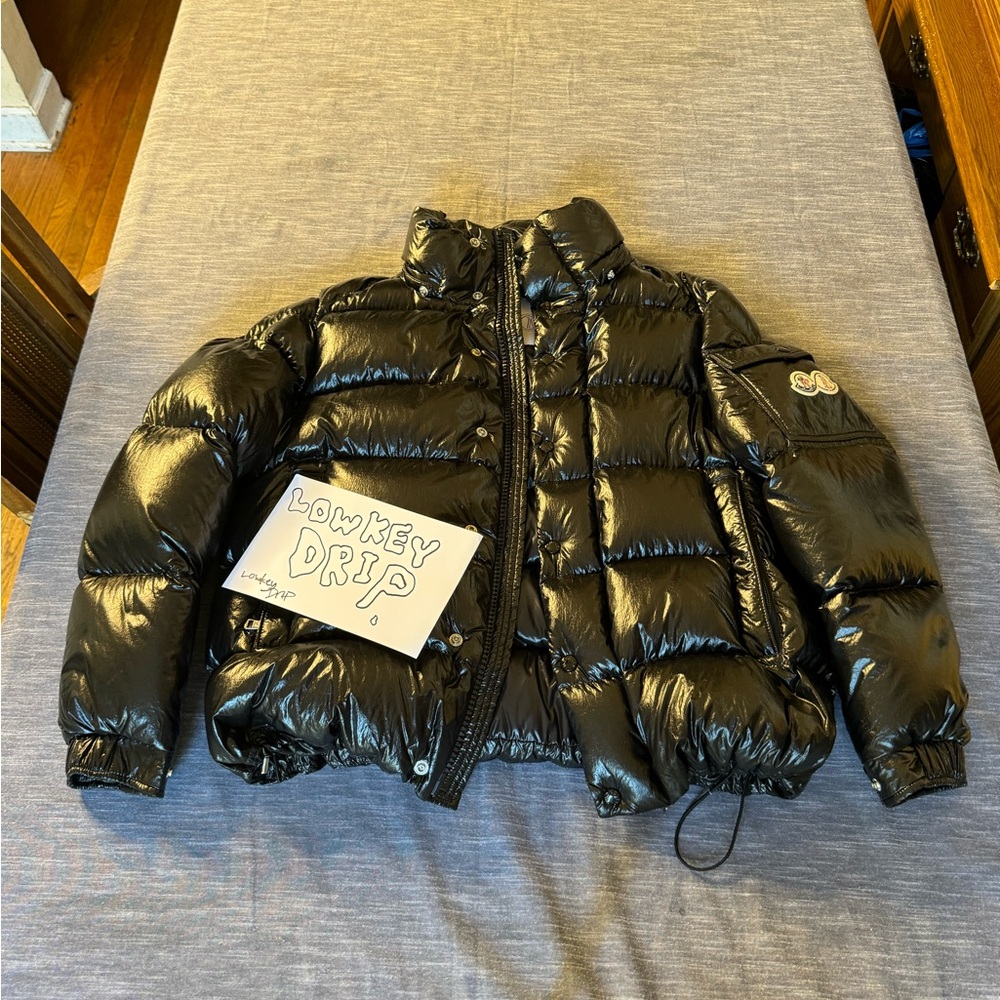 M oncler Metallic Puffer